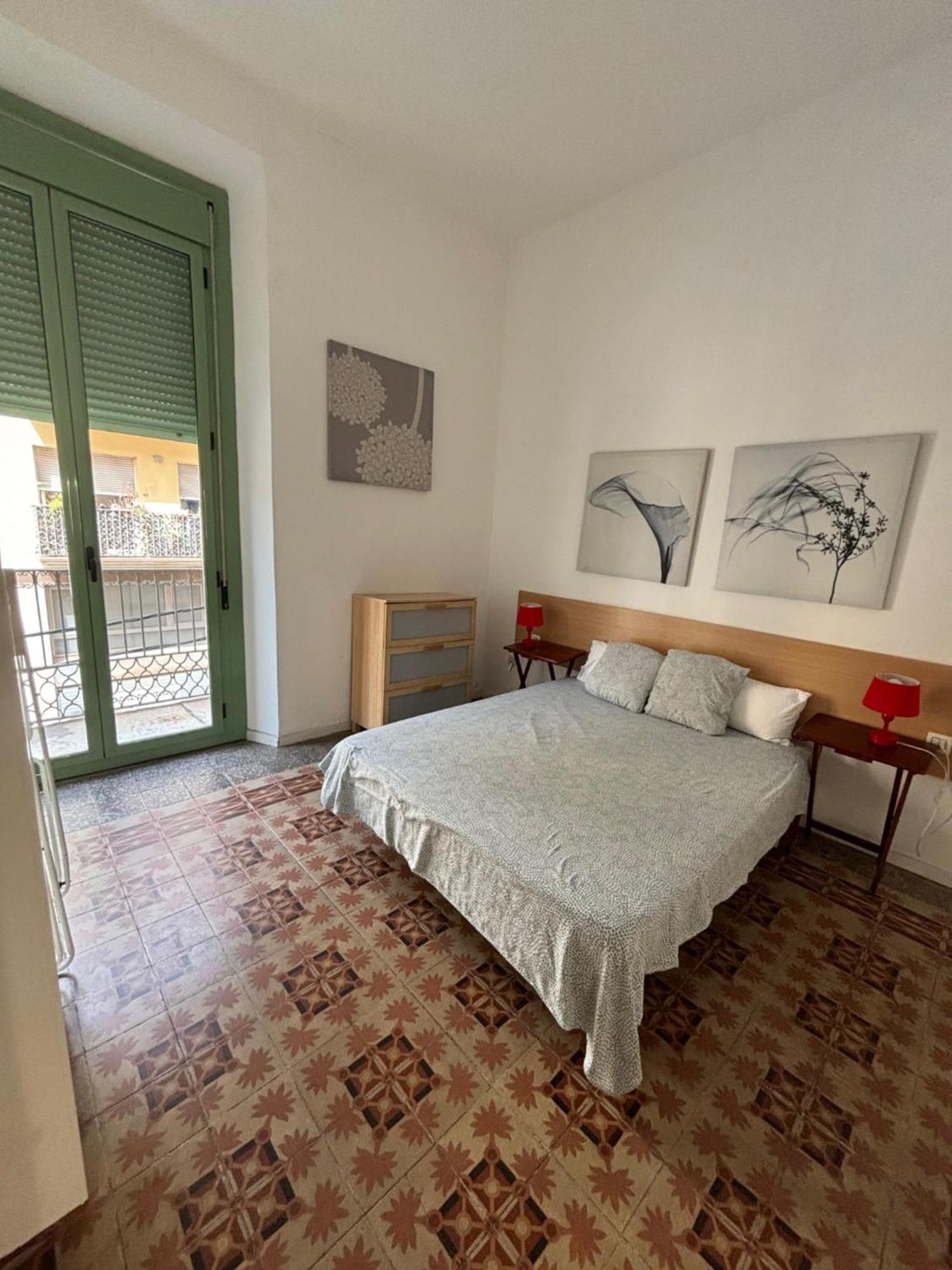 Urban Center Apartments Tarragona Esterno foto