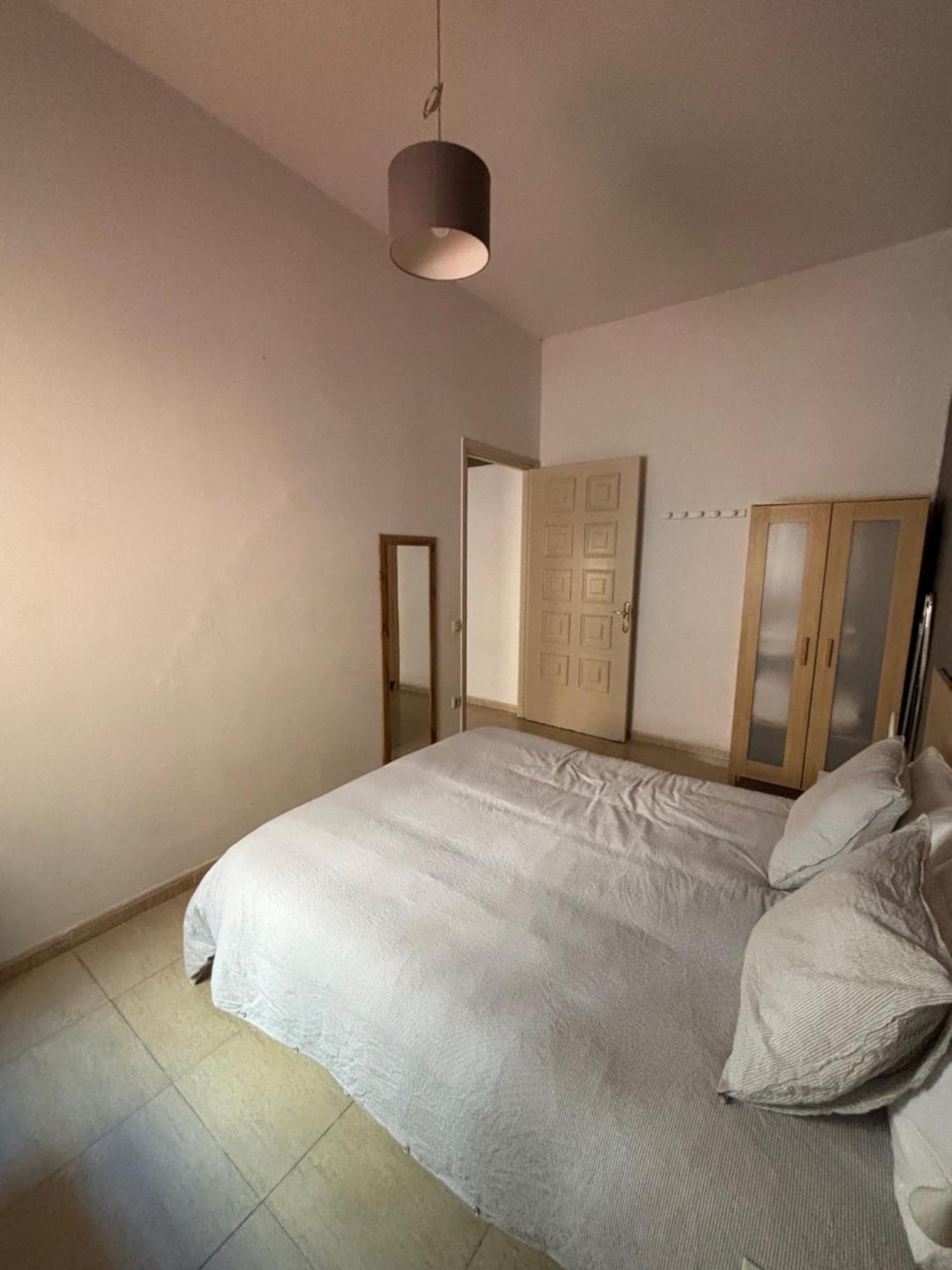 Urban Center Apartments Tarragona Esterno foto