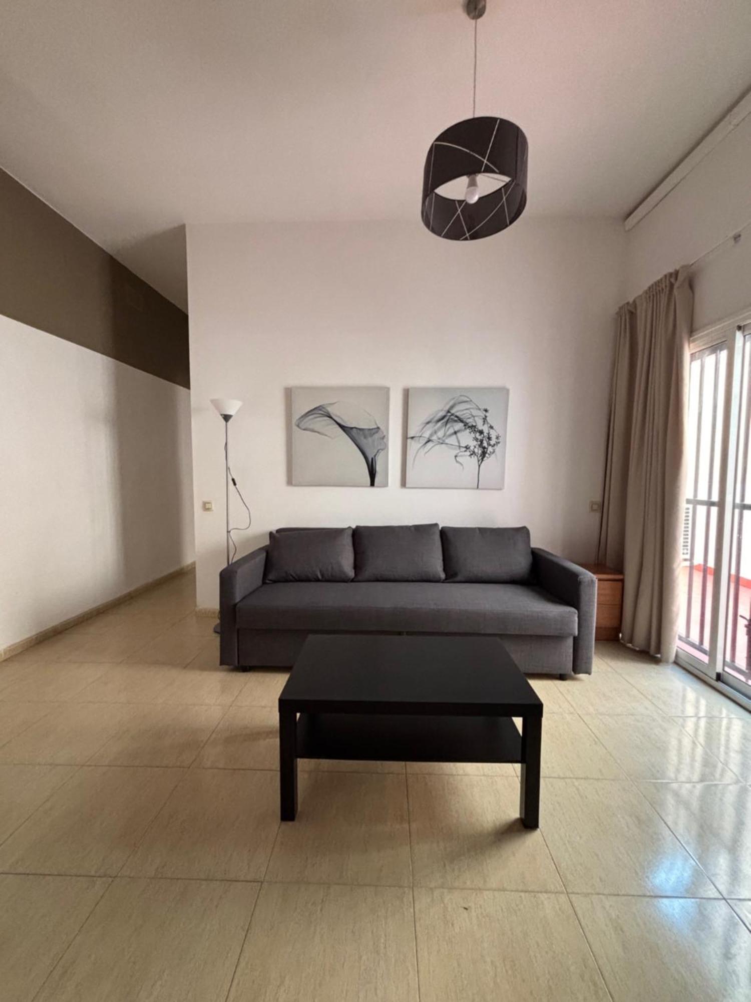 Urban Center Apartments Tarragona Esterno foto